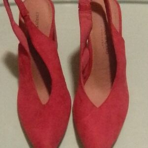 Christian Siriano Women's Red Slingback Heels